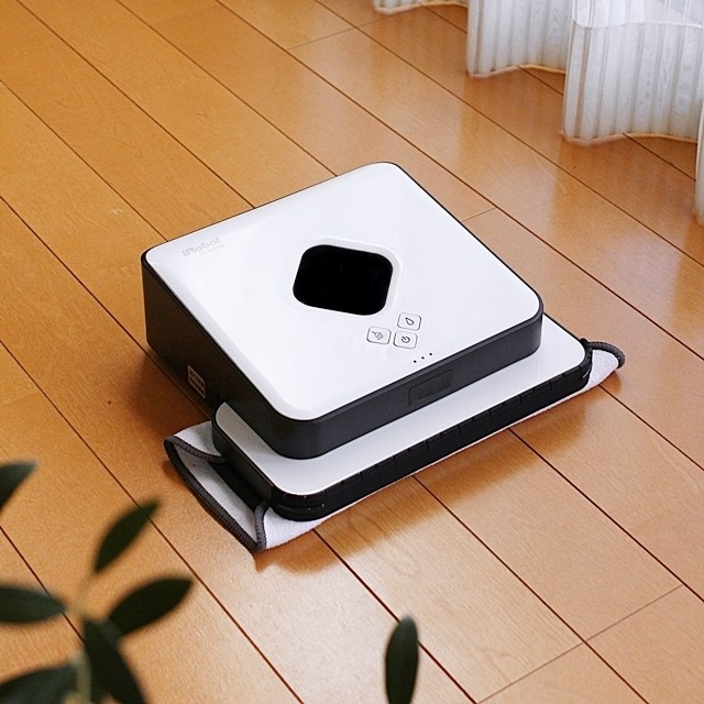 便利なスゴ家電！ 床拭きロボット「ブラーバ」の実力とは？