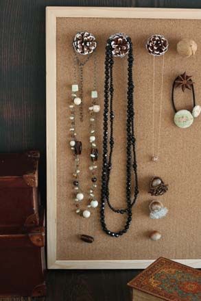 木の実を使ったアクセサリー収納