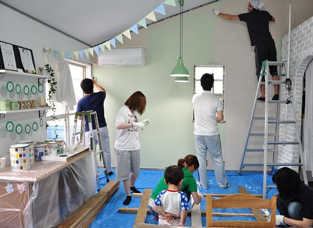 お部屋を楽しく模様替え！みんなで Let's ペイントパーティー♪ ～当日編