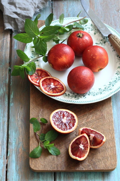 国産のブラッドオレンジ、見つけました♪