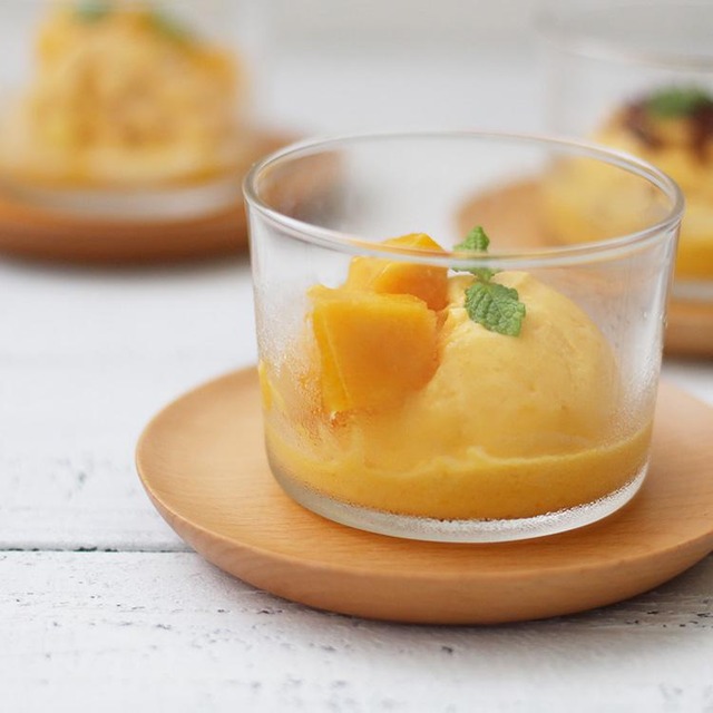 冷凍マンゴーで作る♪ 砂糖不要の簡単ヘルシーアイスの作り方